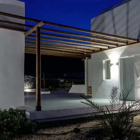 Bianco Diverso * Imerovigli (Santorini)