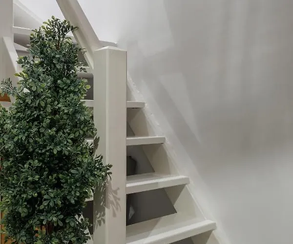 Bianco Diverso Imerovigli (Santorini)