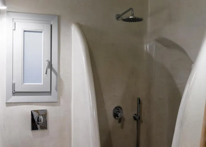 Bianco Diverso Villa Imerovigli (Santorini)