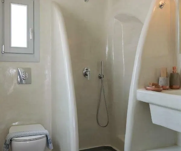 Bianco Diverso Imerovigli (Santorini)