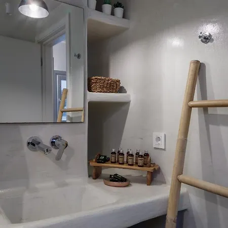 Bianco Diverso Imerovigli (Santorini)