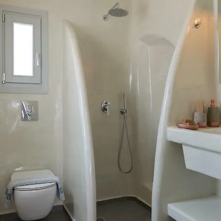 Bianco Diverso Imerovigli (Santorini)