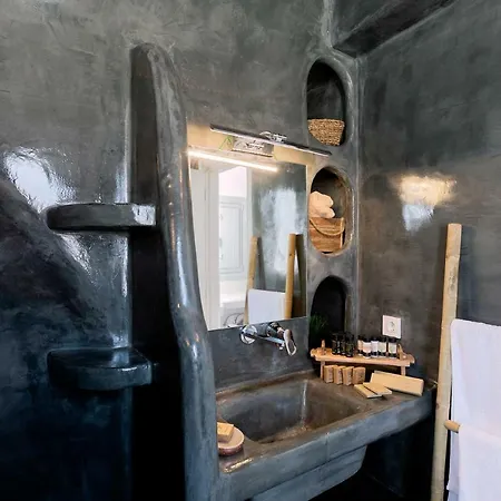 Willa Bianco Diverso *