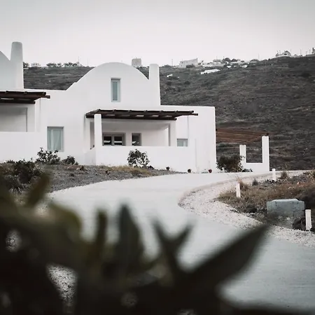 Bianco Diverso * Imerovigli