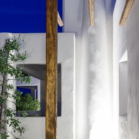 Bianco Diverso Villa