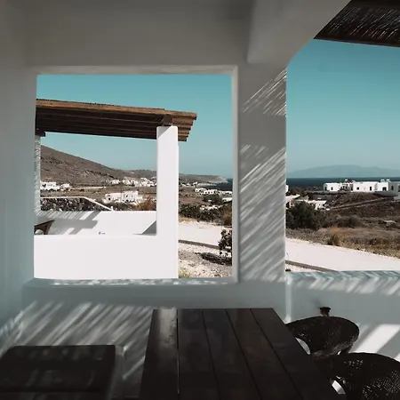 Bianco Diverso * Imerovigli (Santorini)