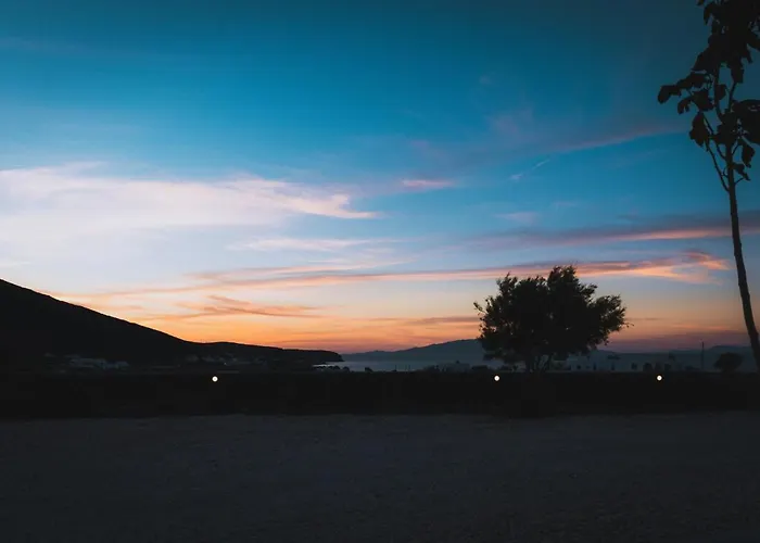 Bianco Diverso Villa Imerovigli (Santorini)