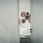 Bianco Diverso * Imerovigli (Santorini)